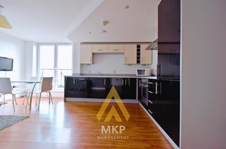 2 bedroom flat to rent - Photo 3