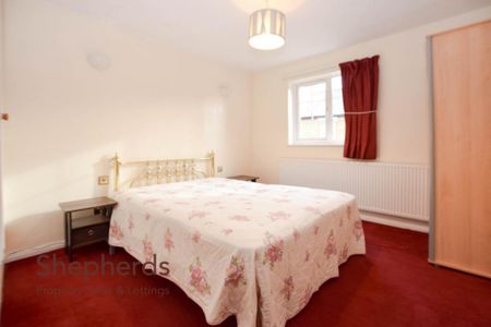 2 bedroom end of terrace house to rent - Photo 2