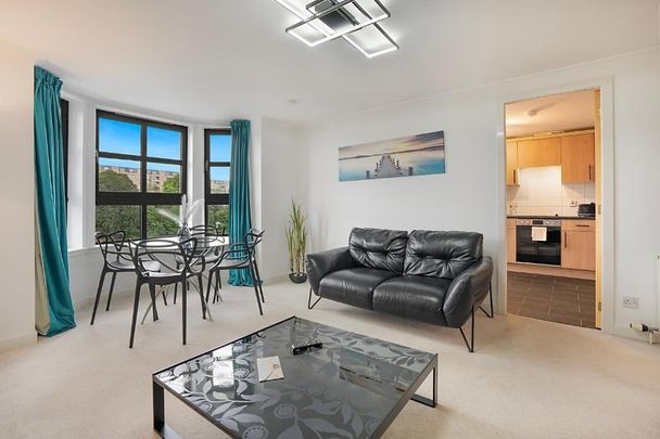 2 Bed Flat, Riverside Drive, AB11 - Photo 1