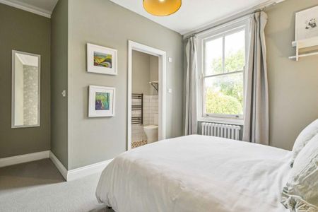 5 bedroom semi-detached house to rent - Photo 2