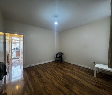 4 bedroom terraced house to rent - Photo 2