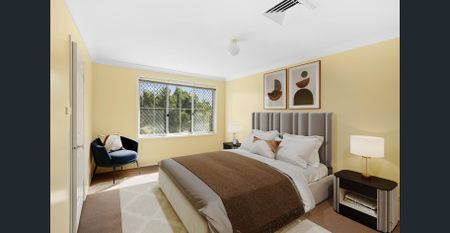 Family Home - Close to Public Transport - Photo 2