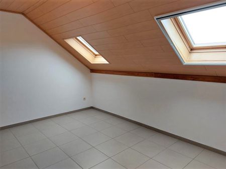 Mooi duplex appartement rustig gelegen nabij het centrum van - Photo 2