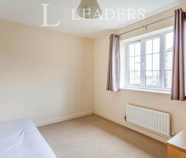 3 bedroom house to rent Whitehead Way, Buckingham, Buckinghamshire,... - Photo 4