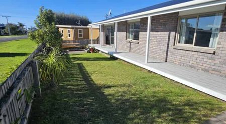 202 Graham Street Whangamata - Photo 2