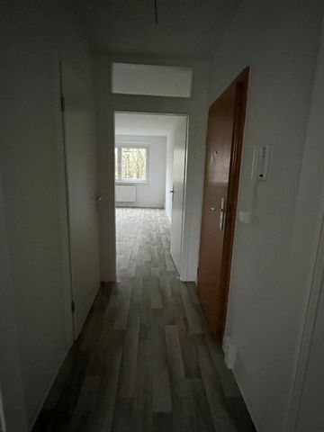 Gemütliche Single Wohnung 1 Raum im EG mit Balkon und Dusche - Photo 3