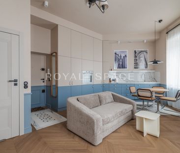 Elegancki Loft w Zabytkowej Kamienicy - Photo 2