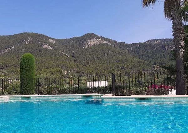 Charming apartment in Andratx for rent