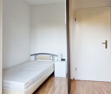 Single-Erdgeschosswohnung in Hamburg-Sasel - mit kleiner Terrasse - Photo 1