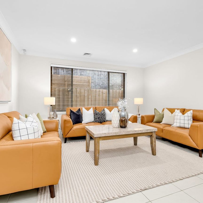 Modern and Elegant, family home in Prime Location - Photo 1