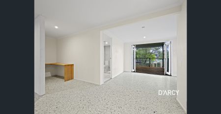 Spacious Family Home In Quiet Street - Photo 4