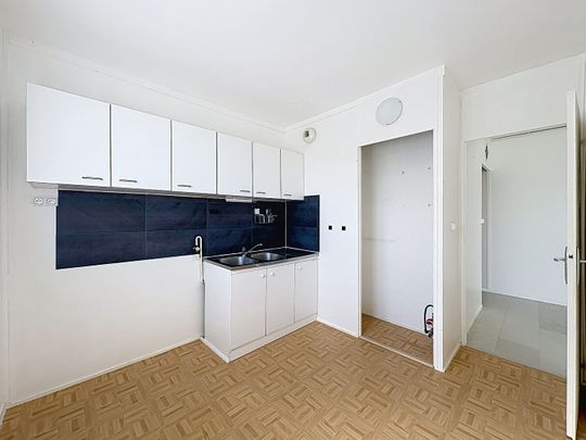 Appartement à louer - REIMS NORD - T2 - Photo 1