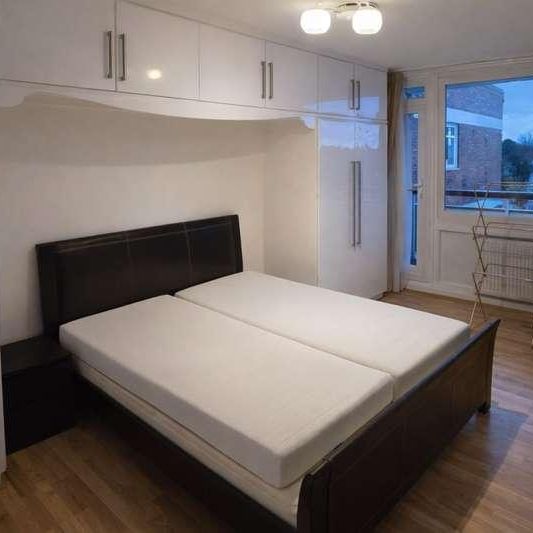 Regents Park Road, Finchley Central, N3 - Photo 1