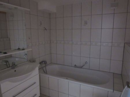 5.5 Zimmer, 130 m², 1. Stock - Photo 2