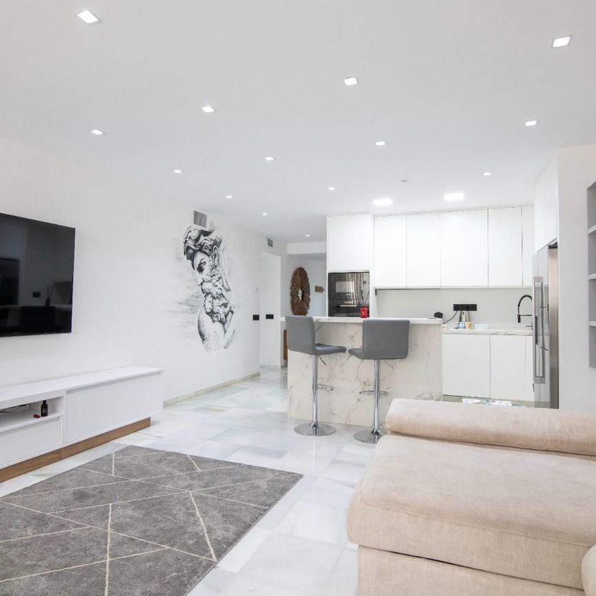 Middle Floor Apartment in Puerto Banús - Foto 1