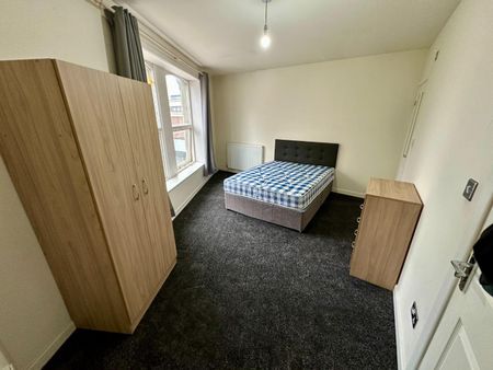 Standish Street, Burnley - Photo 2