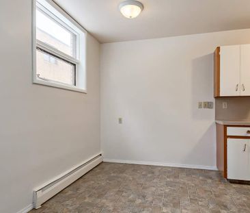 1 Bedroom - Photo 6