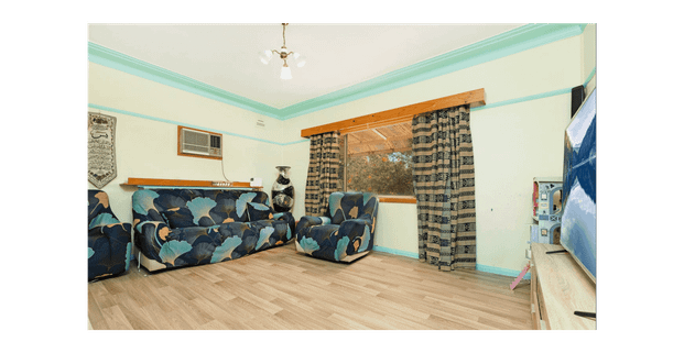 🏡 Modern Family Comfort in Prime Blacktown Location - Photo 1