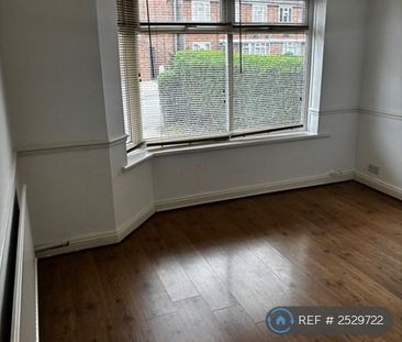 2 bedroom maisonette to rent - Photo 5