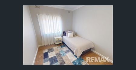 Tidy Mount Austin Home - Photo 2