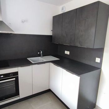 Appartement 2 pièces 56m2 REIMS 778 euros - Photo 1