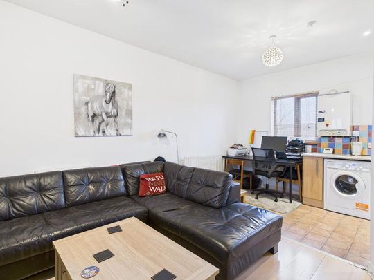 John Longs, 102-110 Beersbridge Road, Belfast, BT5 4RX - Photo 1