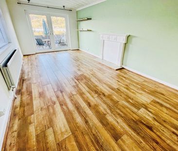 Jubilee Road, Six Bells, ABERTILLERY - Photo 1