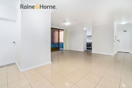 8/132 Moore Street, Liverpool, NSW 2170 - Photo 4