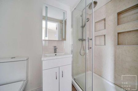 Grosvenor Road, Aldershot, GU11 - Photo 5