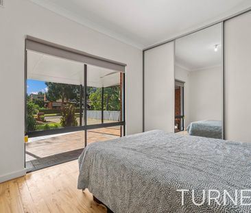 Totally Renovated 3 Bedroom Family Home - Photo 5