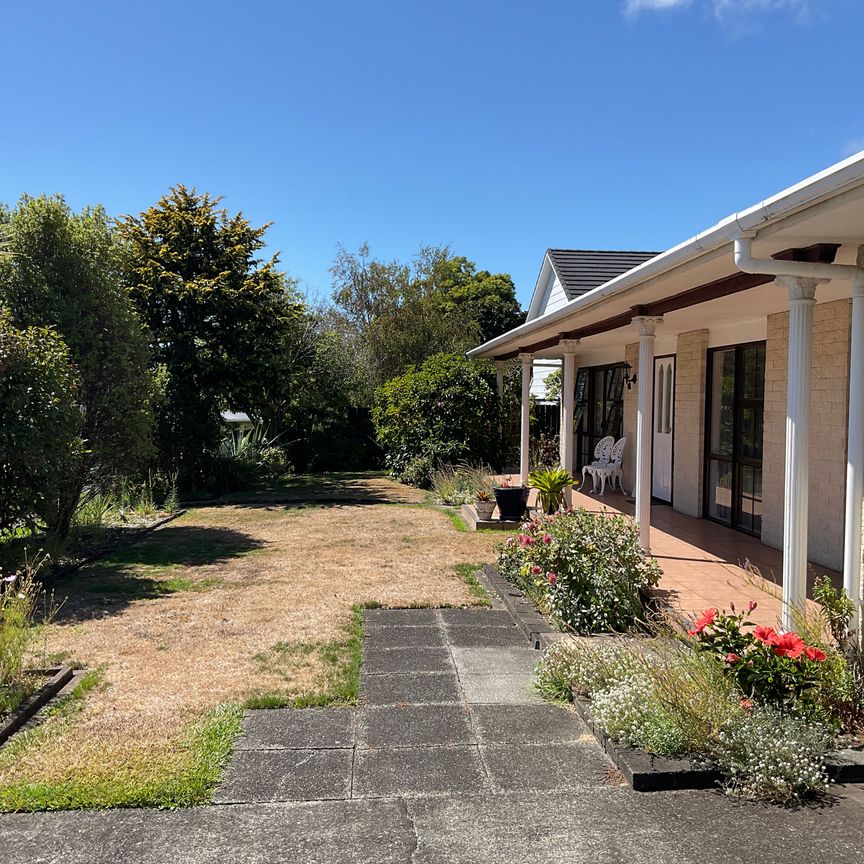 TIDY THREE BEDROOM STRANDON HOME - Photo 1