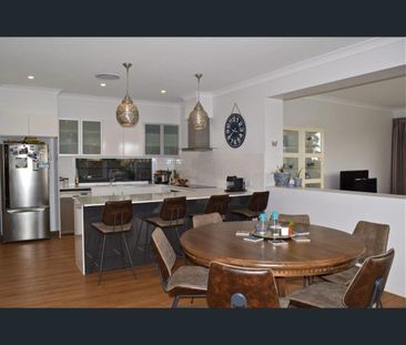 3 Joseph Place, Ormiston, Qld 4160 - Photo 6