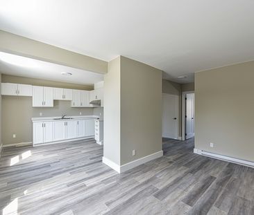 Orillia: 2 Bedroom Apartment, Parkview Ave. - Photo 1