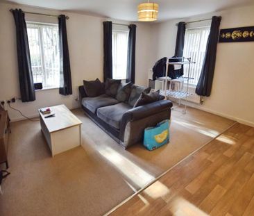 1 bedroom ground floor flat to rent - Photo 1