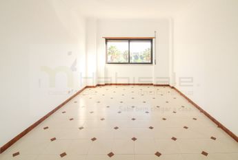 Apartamento T1 em Setúbal