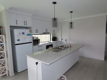 3 Teddy Street, 4740, Beaconsfield Qld - Photo 3