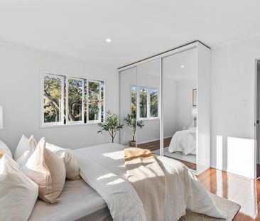 Classic Charm & Generous Space in Acacia Ridge - Photo 5