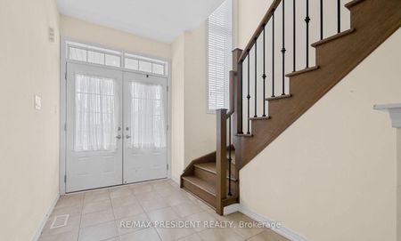 For Lease - 25 Seanesy Drive, Thorold, Ontario - Photo 4