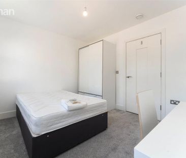 4 bedroom terraced house to rent - Photo 4