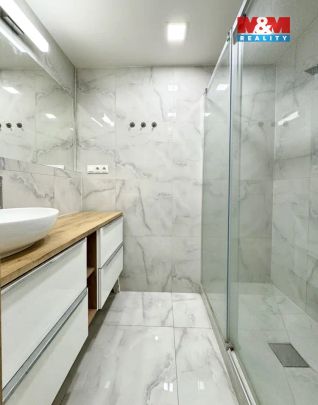 Pronájem bytu 2+1, 58 m - Photo 1