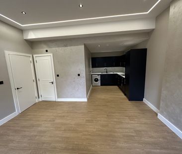 Two-Bedrooms Apartment - Photo 3