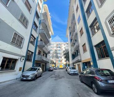 Quadrilocale in affitto - Photo 2