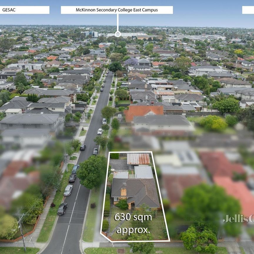 121 Mackie Road, Bentleigh East - Photo 1