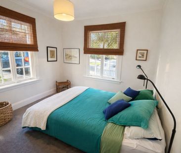 Character Cottage with Studio - Photo 2