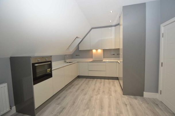 2 bedroom apartment to rent - Photo 1