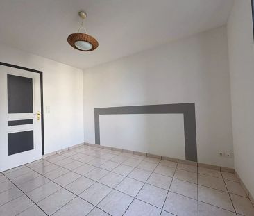 Appartement SAINT-MICHEL - Photo 2