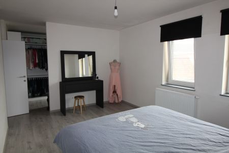 HEDENDAAGSE woning (2017) in het CENTRUM van Wingene! - Foto 3