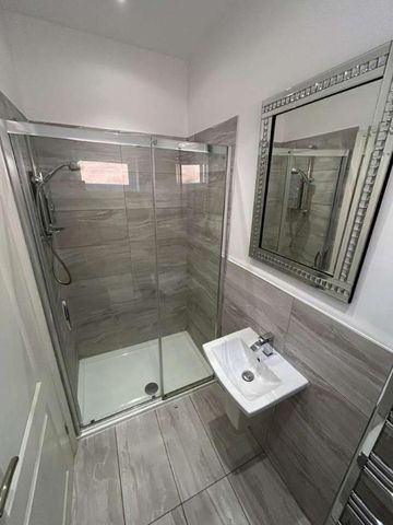 Raymond Avenue, Stockton Heath, WA4 - Photo 5