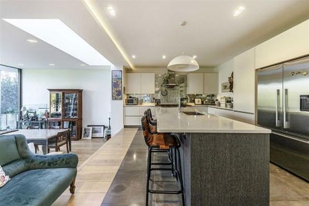 5 bedroom house to rent - Photo 2