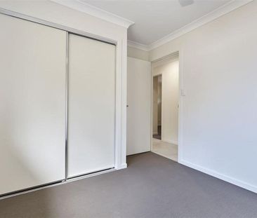 Perfect Large Family Home - Photo 4